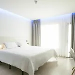 Donostia San Sebastian Aeropuerto 3*