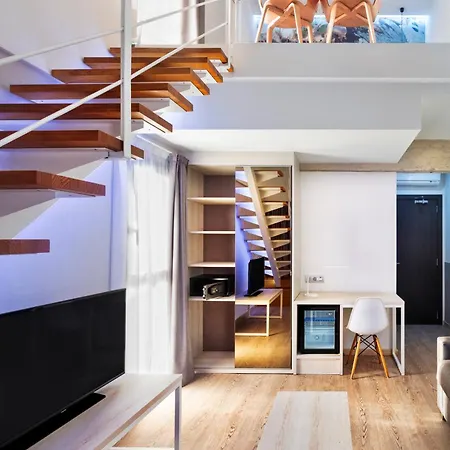 Donostia San Sebastian Aeropuerto Hotel 3*