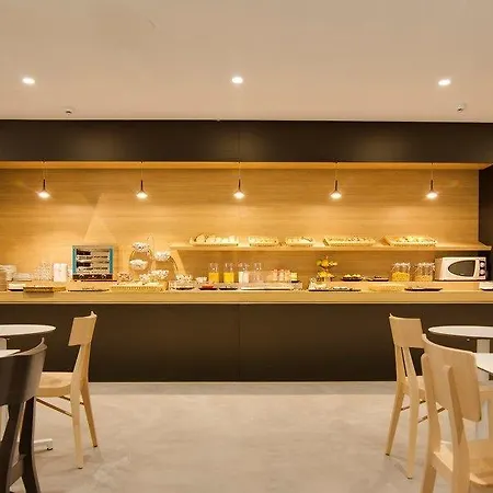 Donostia San Sebastián Aeropuerto 3* Oiartzun
