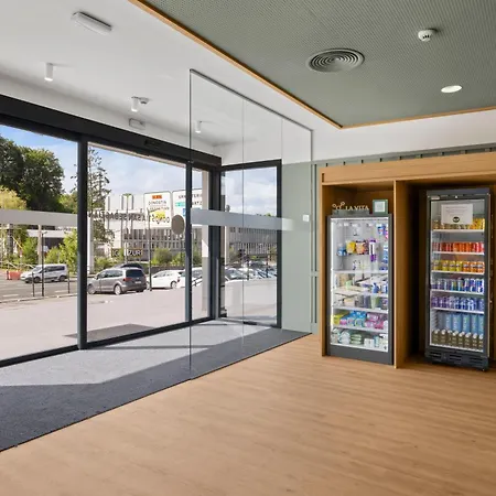 Donostia San Sebastian Aeropuerto 3*