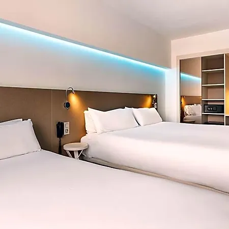 Hotel Donostia San Sebastian Aeropuerto 3*