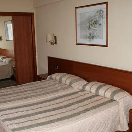 Donostia San Sebastian Aeropuerto 3* Oiartzun