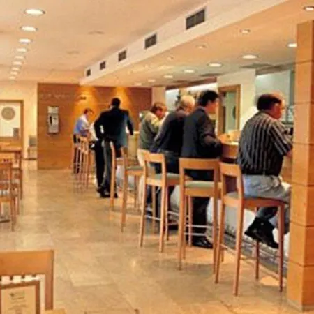Donostia San Sebastian Aeropuerto 3*