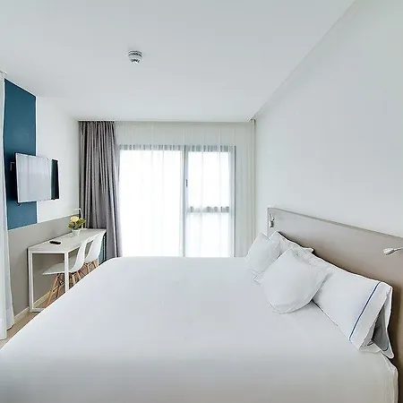 Donostia San Sebastian Aeropuerto 3*